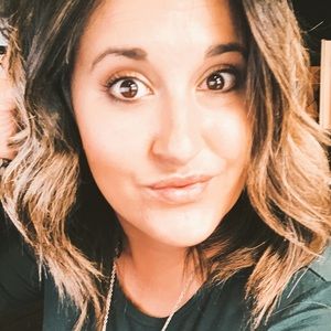 Meet your Posher, Natasha